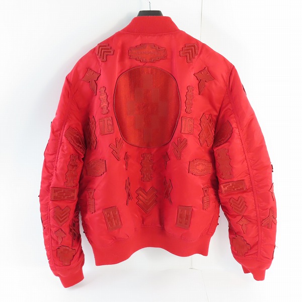 実際に弊社で買取させて頂いたMARCELO BURLON×ALPHA INDUSTRIES/マルセロバーロン×アルファ別注 MA-1 フライトジャケット XLの画像 1枚目