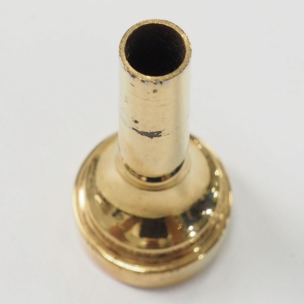 実際に弊社で買取させて頂いたDENIS WICK/デニスウィック 5B コルネット用 マウスピース ゴールドの画像 6枚目