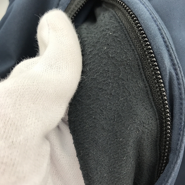 実際に弊社で買取させて頂いたF.C.Real Bristol/エフシーレアルブリストル  DOWN BENCH PARKA ダウンジャケット FCRB-178030 Sの画像 4枚目