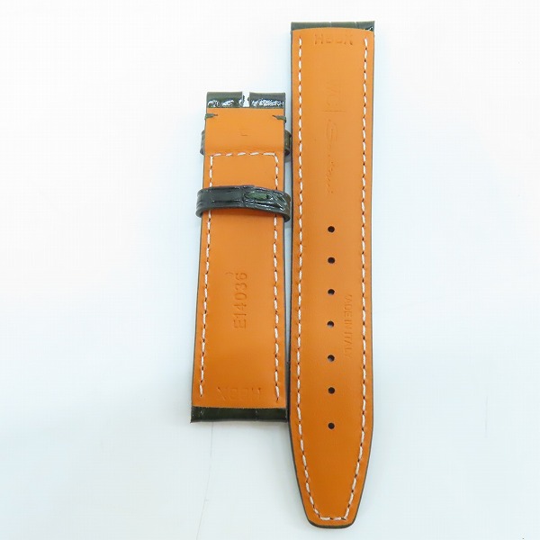 実際に弊社で買取させて頂いたIWC/インターナショナルウォッチカンパニー SANTONI/サントーニ レザー ストラップ/ベルト クロコ グリーン E14036の画像 2枚目