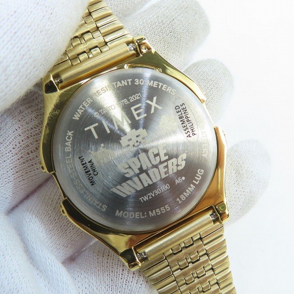 実際に弊社で買取させて頂いた(1)TIMEX/タイメックス スペースインベーダー  腕時計 TW2V30100の画像 4枚目
