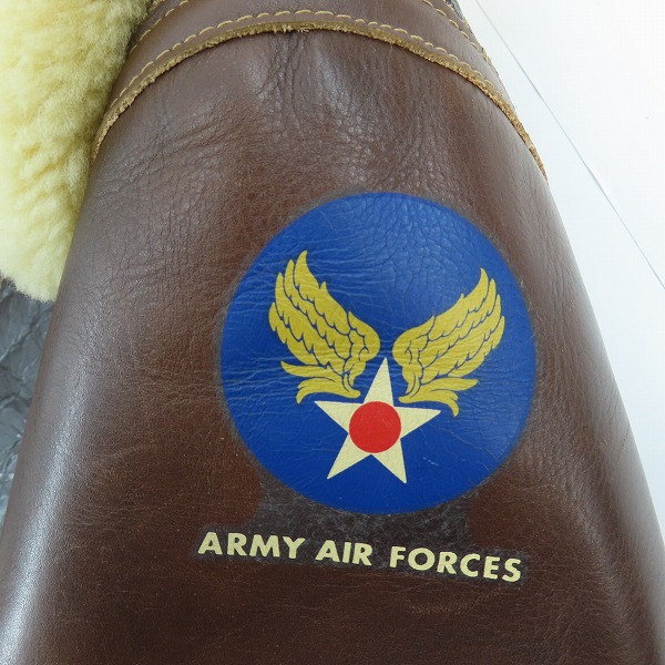 実際に弊社で買取させて頂いたBUZZ RICKSON'S/バズリクソンズ B-3 ムートンジャケット/M83157/36の画像 2枚目