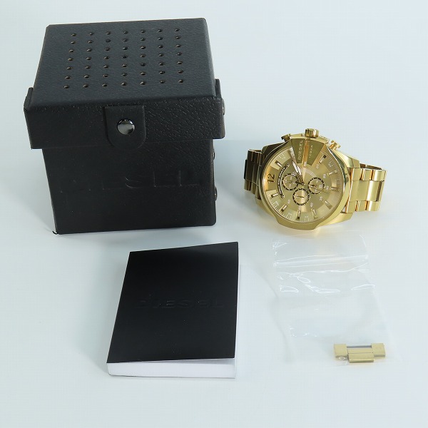 実際に弊社で買取させて頂いたDIESEL/ディーゼル MEGA CHIEF/メガチーフ クォーツ/クロノグラフ腕時計 ゴールド DZ-4360の画像 9枚目