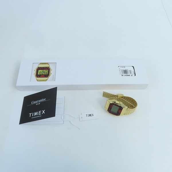 実際に弊社で買取させて頂いた(1)TIMEX/タイメックス スペースインベーダー  腕時計 TW2V30100の画像 7枚目