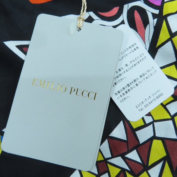 実際に弊社で買取させて頂いた【未使用】EMILIO PUCCI/エミリオプッチ 総柄 ニット切り替え ワンピース/XSの画像 6枚目