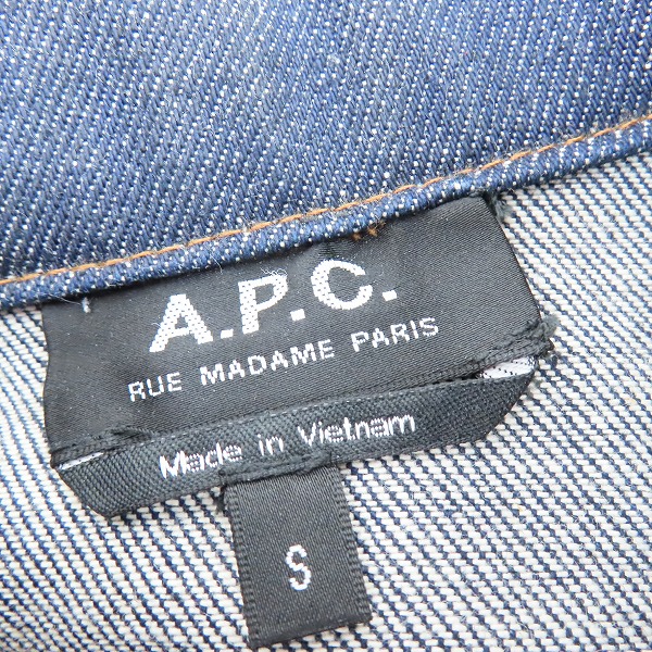 実際に弊社で買取させて頂いたA.P.C./アーペーセー APC デニムジャケット インディゴ 2nd Type/Sの画像 2枚目