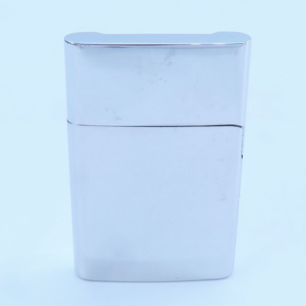 実際に弊社で買取させて頂いたGIVENCHY/ジバンシー ガスライターの画像 1枚目