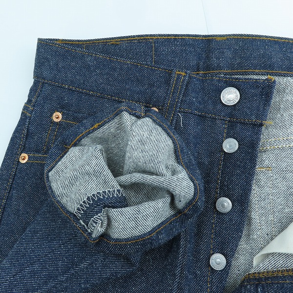 実際に弊社で買取させて頂いた【未使用】LEVI'S/リーバイス 501 USA製 刻印552  ボタンフライ デニムパンツ/W28L36の画像 2枚目
