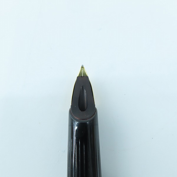 実際に弊社で買取させて頂いたS.T.DuPont/デュポン SILVER925/シルバー925/銀無垢 キャップ式万年筆 ペン先 18ct/K18/750の画像 2枚目