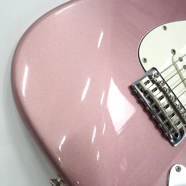 実際に弊社で買取させて頂いた★Combat CUSTOM GUITARS/コンバット ストラトキャスターType マッチングヘッド エレキギター ハードケース付の画像 5枚目