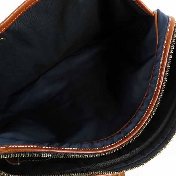 実際に弊社で買取させて頂いたFelisi/フェリージ 1882 レザー切り替え ナイロン ブリーフ バッグの画像 3枚目