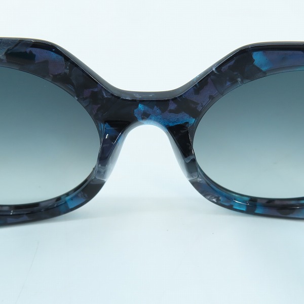 実際に弊社で買取させて頂いたTHEO by TIM VAN STEENBERGEN/テオ バイ ティムヴァンスティーンバーゲン Cat.3 サングラス/アイウェアの画像 3枚目