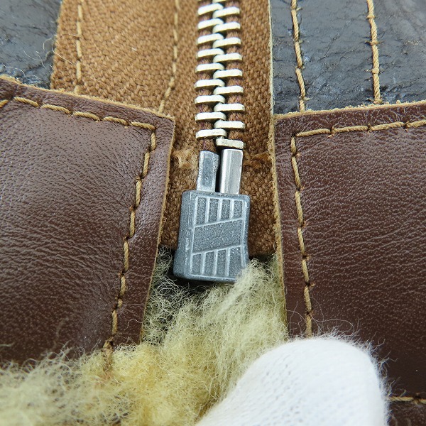 実際に弊社で買取させて頂いたBUZZ RICKSON'S/バズリクソンズ B-3 ムートンジャケット/M83157/36の画像 8枚目