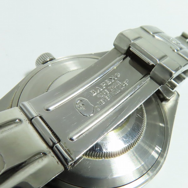 実際に弊社で買取させて頂いたBAPEX by A BATHING APE/ベイペックス アベイシングエイプ 黒文字盤 腕時計の画像 4枚目