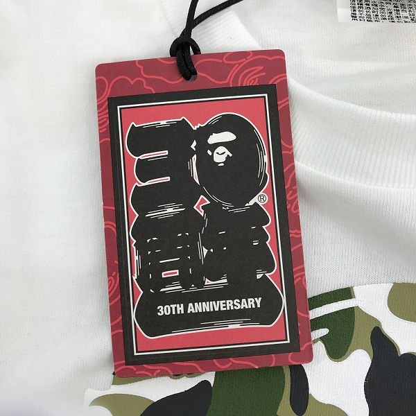 実際に弊社で買取させて頂いた【未使用】A BATHING APE/アベイジングエイプ 30TH ANNIVERSARY APE HEAD TEE/30周年記念限定 エイプヘッド Tシャツ/Mの画像 4枚目