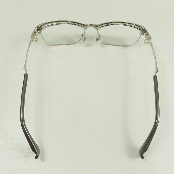実際に弊社で買取させて頂いた999.9/フォーナインズ TITANIUM/チタン METAL FRAME/メタルフレーム 眼鏡/メガネフレーム S-120Tの画像 2枚目