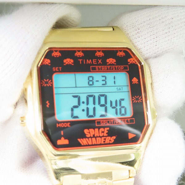 実際に弊社で買取させて頂いた(3)TIMEX/タイメックス スペースインベーダー  腕時計 TW2V30100の画像 4枚目