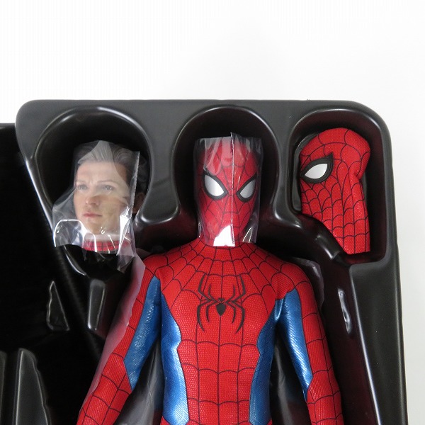実際に弊社で買取させて頂いたホットトイズ スパイダーマン ノー・ウェイ・ホーム 1/6 スパイダーマン ニュー・レッド＆ブルースーツ DELUXE VERSION/MMS680の画像 3枚目