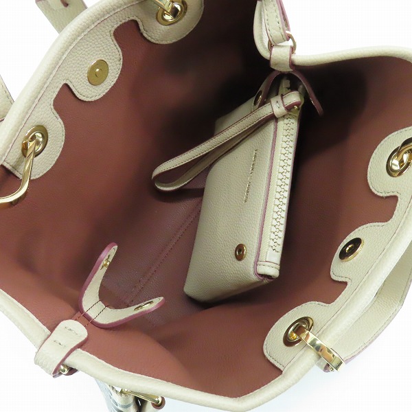 実際に弊社で買取させて頂いたEMPORIO ARMANI/エンポリオアルマーニ 2WAY レザー ショルダー バッグの画像 3枚目