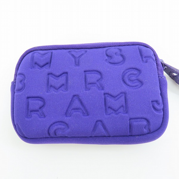 実際に弊社で買取させて頂いたMARC JACOBS/マークジェイコブス ロゴ 型押し ミニポーチ パープルの画像 1枚目