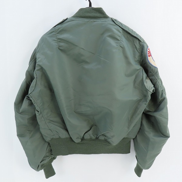 実際に弊社で買取させて頂いたBUZZ RICKSON'S/バズリクソンズ L-2B ワッペン フライトジャケット M13739/Mの画像 1枚目