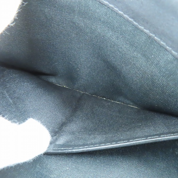 実際に弊社で買取させて頂いたBURBERRYS/バーバリー グラフィティ ロゴ チェック レザー 総柄 クラッチバッグ/セカンドバッグの画像 6枚目