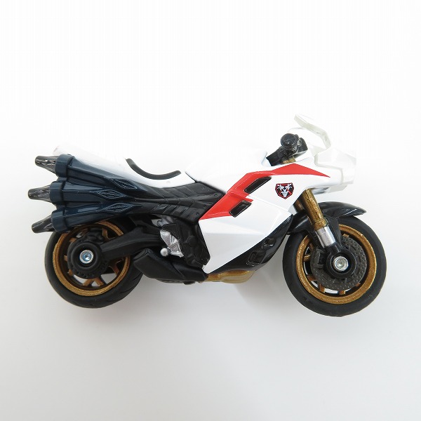実際に弊社で買取させて頂いたTAKARA TOMY/タカラトミー トミカプレミアムunlimited シン・仮面ライダー サイクロン号 (仮面ライダーver.)/ミニカーの画像 3枚目