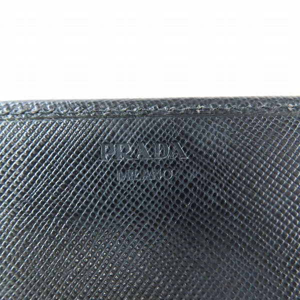 実際に弊社で買取させて頂いたPRADA/プラダ サフィアーノレザー 二つ折り長財布 M608Aの画像 4枚目