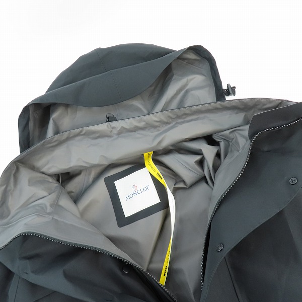 実際に弊社で買取させて頂いた【未使用/JPタグ】MONCLER GENIUS×HYKE/モンクレール×ハイク GORE-TEX INFINIUM RHONESTOCK ジャケット H209K1A00003/0 の画像 5枚目