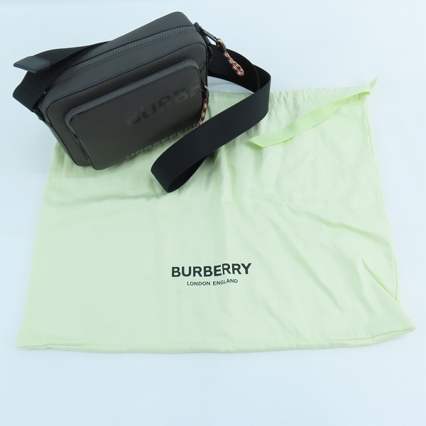 実際に弊社で買取させて頂いたBURBERRY/バーバリー ホースフェリープリント TBロゴ ショルダーバッグ 8043713の画像 9枚目
