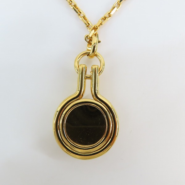 実際に弊社で買取させて頂いたVERSACE/ヴェルサーチ メドゥーサモチーフ ゴールドカラー ペンダント/ネックレスの画像 2枚目