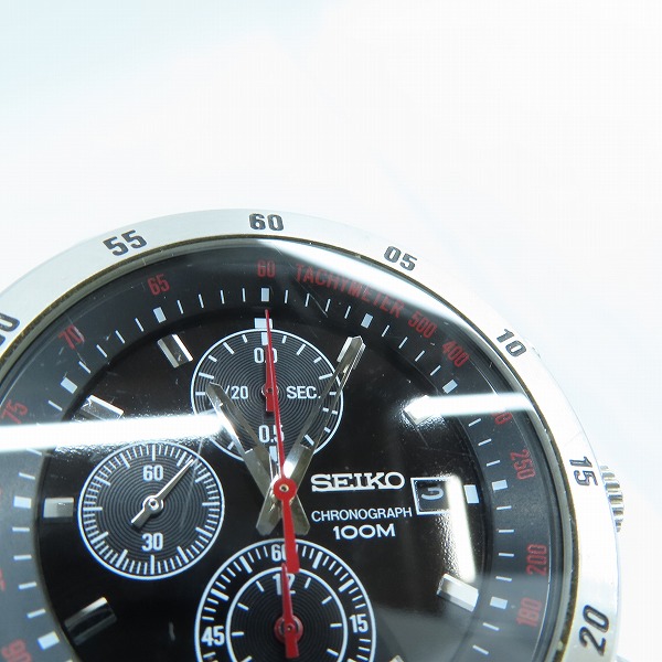 実際に弊社で買取させて頂いたSEIKO/セイコー クロノグラフ ステンレスベゼル/黒文字盤 クォーツ腕時計 7T92-0LV0 【動作未確認】の画像 5枚目