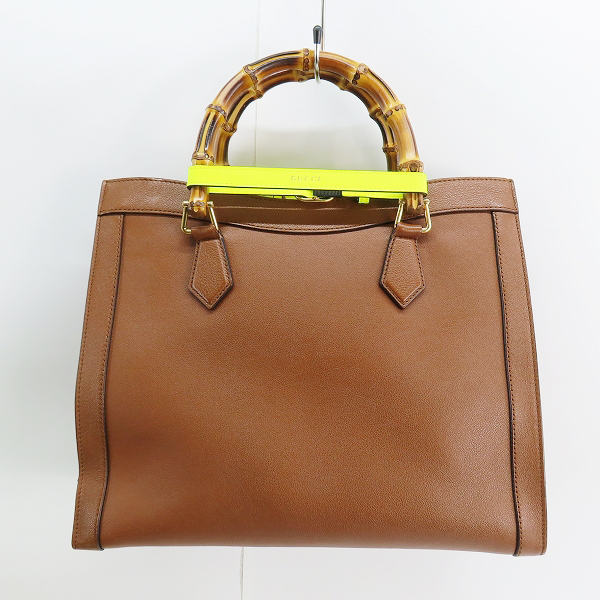 実際に弊社で買取させて頂いたGUCCI/グッチ ダイアナ バンブーハンドル ミディアム トートバッグ/ショルダーバッグ 655658の画像 2枚目