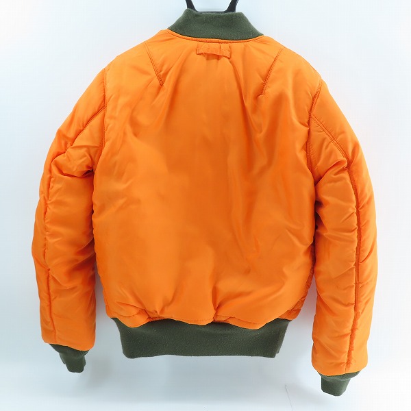 実際に弊社で買取させて頂いたALPHA INDUSTRIES/アルファインダストリーズ ナイロン リバーシブル フライトジャケット 20004-0576/Mの画像 3枚目