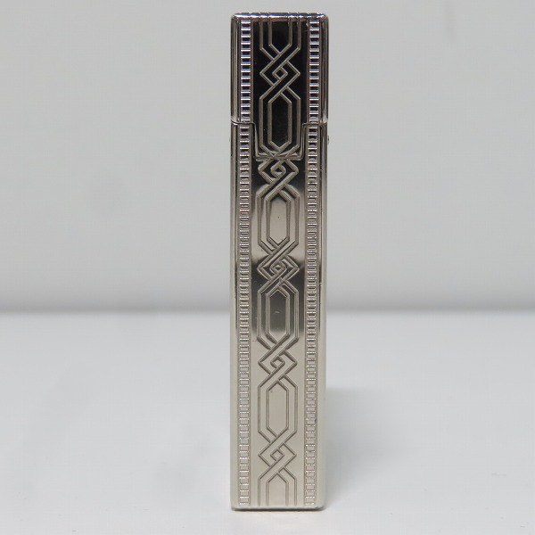 実際に弊社で買取させて頂いたS.T.Dupont/デュポン Andalusia/アンダルシア ガスライター 3000本限定の画像 2枚目