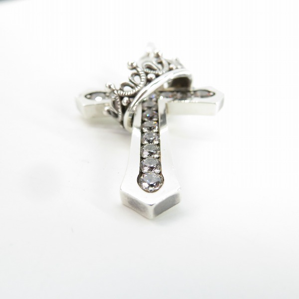 実際に弊社で買取させて頂いた【ギャラ付き】Justin Davis/ジャスティンデイビス Cross With Crown/クロスウィズクラウン ペンダント SPJ122-1の画像 2枚目