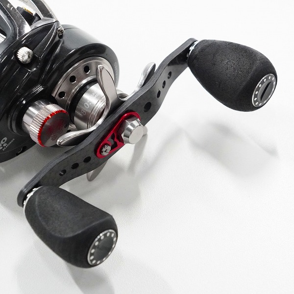 実際に弊社で買取させて頂いたAbuGarcia/アブガルシア REVO3 ELT-SHS REVO ELITE8 レボ エリート8 右ハンドル ベイトリールの画像 5枚目