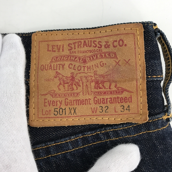 実際に弊社で買取させて頂いたLevis/リーバイス LVC 501XX 復刻 刻印 093 赤耳 ビッグE 47年モデル デニムパンツ トルコ製 47501-0078/W32L34の画像 2枚目