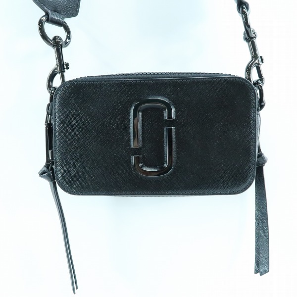 実際に弊社で買取させて頂いたMARC JACOBS/マークジェイコブス THE SNAPSHOT ショルダーバッグ ブラック