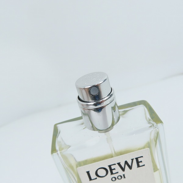 実際に弊社で買取させて頂いたLOEWE/ロエベ オードゥ パルファム 001 マン/香水 50mlの画像 4枚目