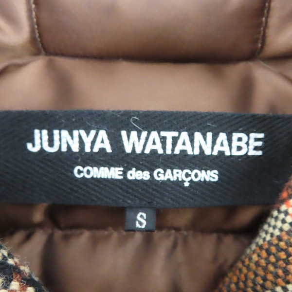 実際に弊社で買取させて頂いたCOMME des GARCONS JUNYA WATANABE MAN/コムデギャルソンジュンヤワタナベマン チェック柄 ダウンジャケット JN-J024/Sの画像 2枚目