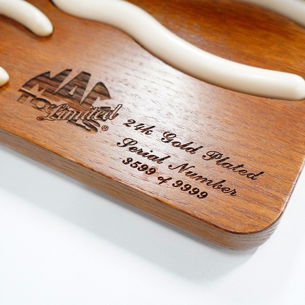 実際に弊社で買取させて頂いたMac Tools/マックツールズ Limited Edition 24K Gold Plated 1995 限定モデル ニードルノーズプライヤーの画像 3枚目