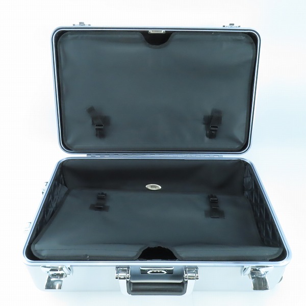 実際に弊社で買取させて頂いたZERO HALLIBURTON/ゼロハリバートン ダイヤルロック式 2輪 キャリーバッグ/スーツケースの画像 4枚目