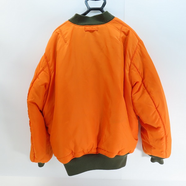 実際に弊社で買取させて頂いたALPHA INDUSTRIES/アルファインダストリーズ ナイロン リバーシブル フライトジャケット 20004-0576/4Lの画像 3枚目