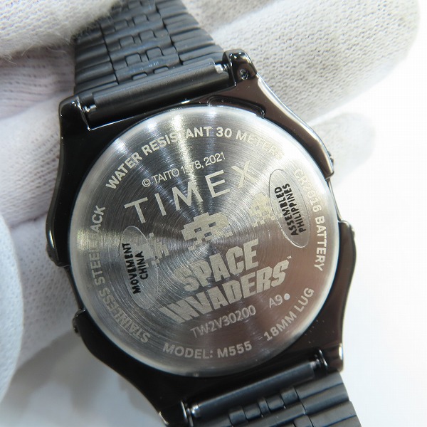 実際に弊社で買取させて頂いた(2)TIMEX/タイメックス スペースインベーダー  腕時計 TW2V30200の画像 4枚目