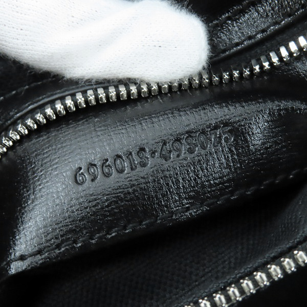 実際に弊社で買取させて頂いたGUCCI/グッチ インターロッキングG ミディアム バックパックブラック GGスプリーム 696013の画像 5枚目