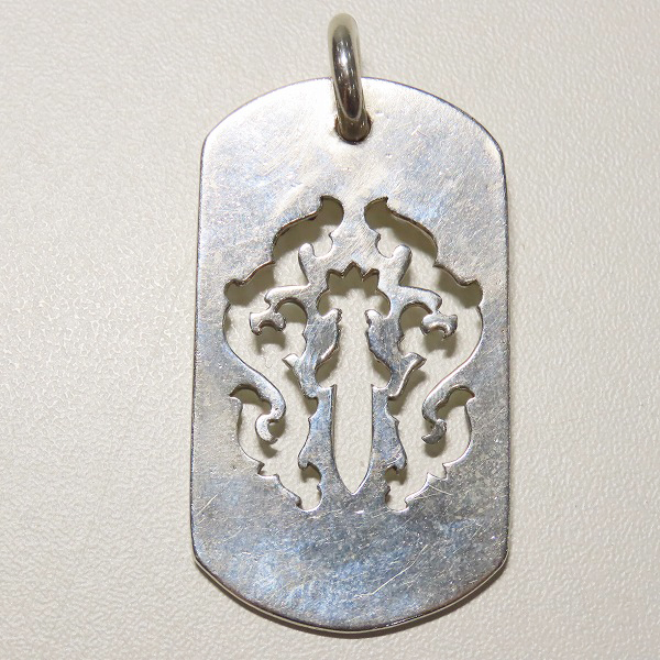 実際に弊社で買取させて頂いたCHROME HEARTS/クロムハーツ カットアウトダガー ドッグタグの画像 1枚目