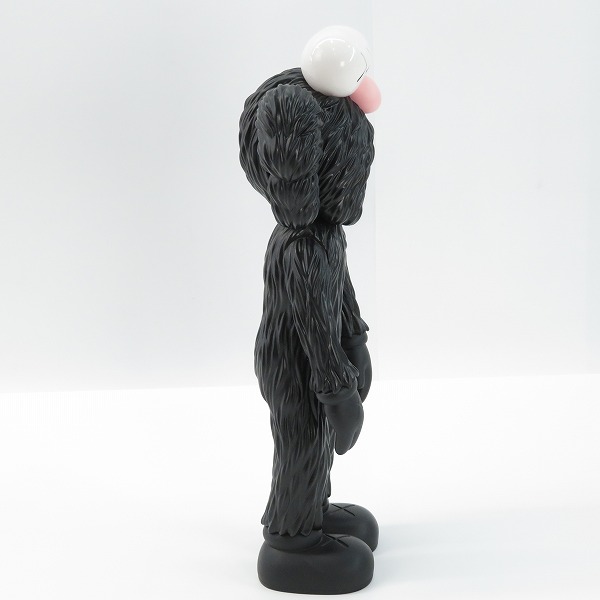 実際に弊社で買取させて頂いたMEDICOM TOY×KAWS/メディコムトイ×カウズ BFF OPEN EDITION ブラック フィギュアの画像 2枚目