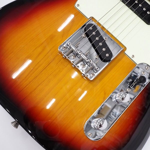 実際に弊社で買取させて頂いた★Bacchus/バッカス UNIVERSE SERIES BTE-2-RSM/M 3TS テレキャスターType エレキギター ソフトケース付の画像 6枚目