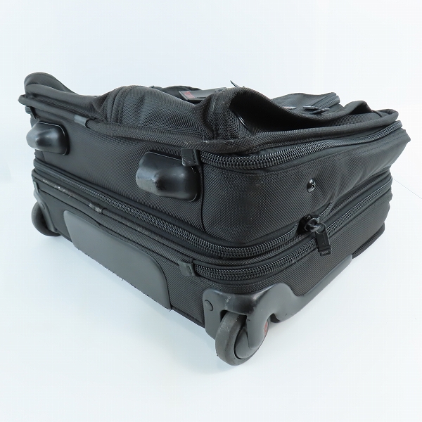 実際に弊社で買取させて頂いたTUMI/トゥミ エクスパンダブルキャリー 二輪キャリー ビジネスバッグ /26103DHの画像 2枚目